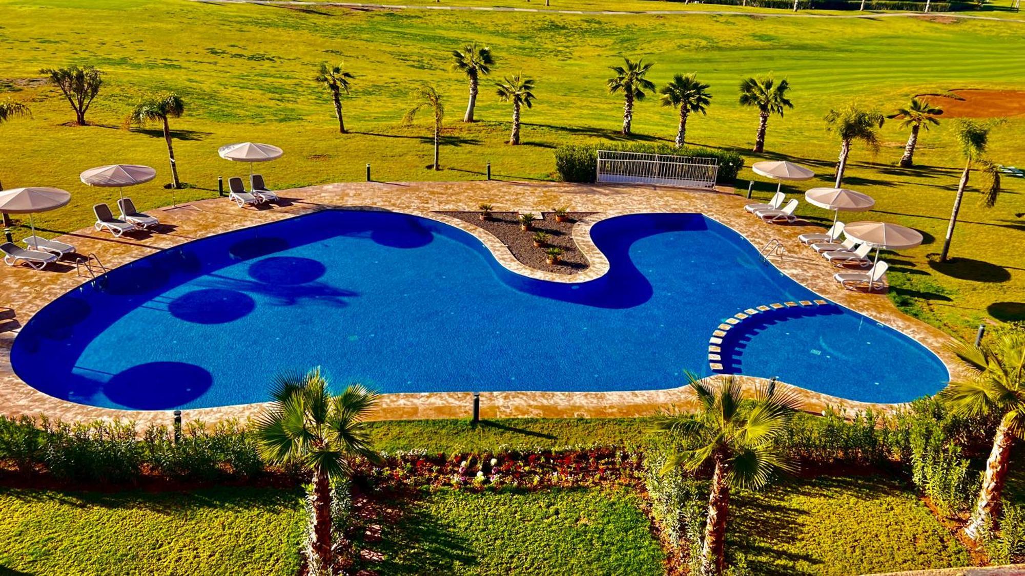 Appartement De Luxe Avec Jardin Vue Sur La Piscine Golf Securise 24H Sur 24 A 5 Minutes De L Aeroport Marrakesh Exterior foto